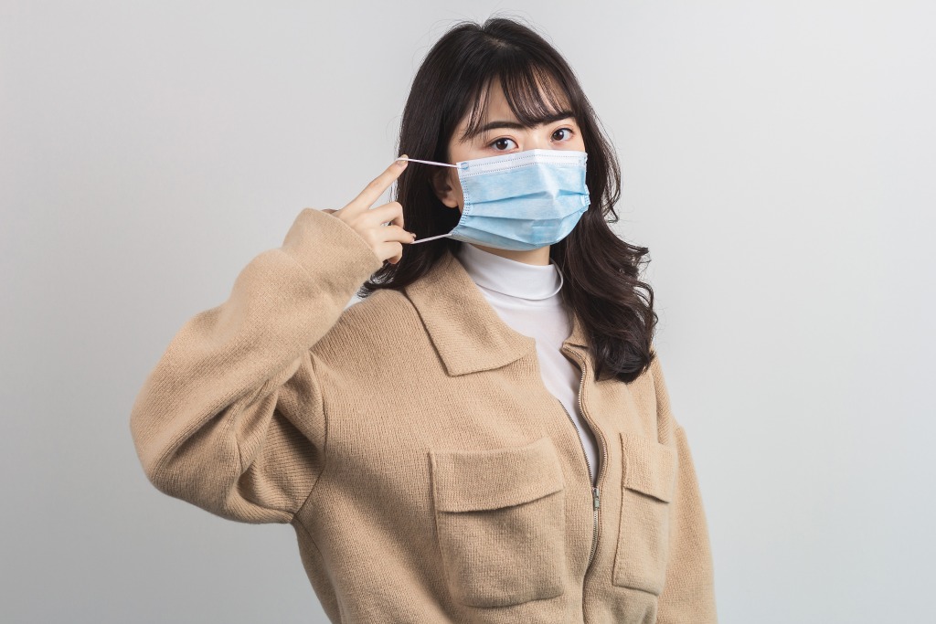▲鉅瑋投入醫療口罩生產。（圖／鉅瑋提供）